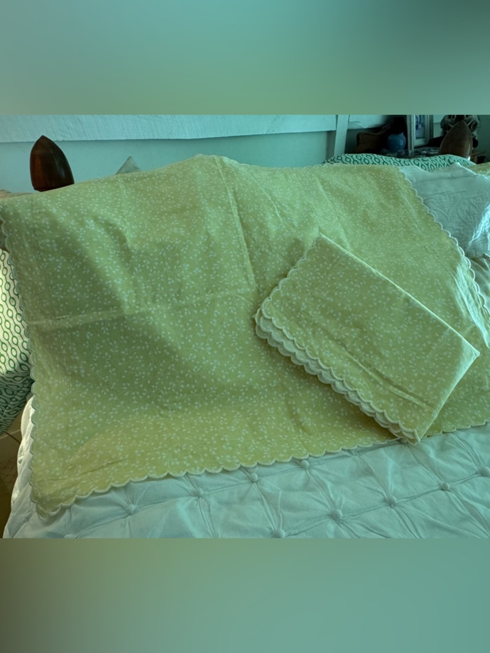 Yves Delorme Scalloped Edge Floral Pillowcase pair. buttery yellow. Never used